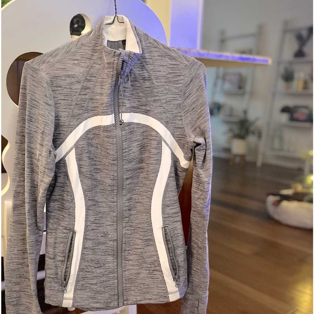 Lululemon Define Jacket size 8